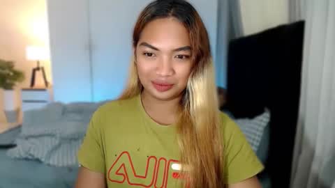 Snapshot of fitfemme_anna chatting on March 2026 05:46:02 AM fitfemme_anna online show from March 2026 05:46:02 AM