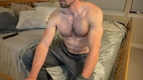 Snapshot of fitfunweird chatting on November 2025 02:39:02 AM fitfunweird online show from November 2025 02:39:02 AM