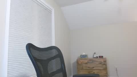 Jon online show from March 2025 12:18:01 AM