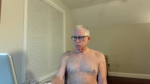 Snapshot of fitman999 chatting on March 2026 07:15:01 AM Jon online show from March 2026 07:15:01 AM