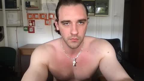 Snapshot of fitnessboyteam chatting on June 2026 03:50:01 PM FitnessBoyTeam online show from June 2026 03:50:01 PM