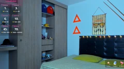 Elias Valencia online show from March 2025 09:51:02 AM