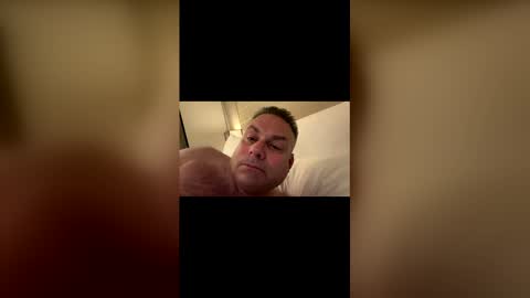 Snapshot of fittiesonly chatting on April 2026 11:40:02 PM fittiesonly online show from April 2026 11:40:02 PM