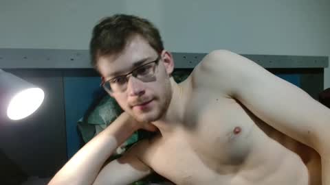 Fitwhiteboy01 online show from November 2025 02:33:01 PM