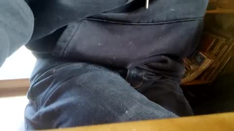 Snapshot of fiveforwilly1 chatting on January 2025 08:16:02 AM Markus online show from January 2025 08:16:02 AM