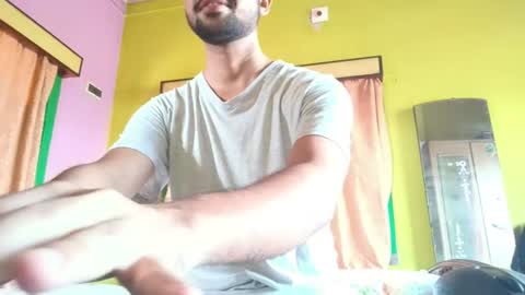 Snapshot of fizz_04_fun chatting on June 2026 04:35:01 AM Ur BoyToy online show from June 2026 04:35:01 AM