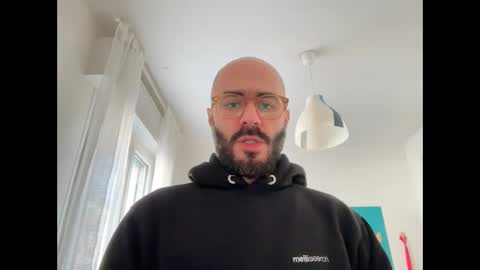 Snapshot of fla85 chatting on January 2025 10:17:02 AM Fla is short for Flavio online show from January 2025 10:17:02 AM