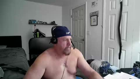 Florida guy online show from February 2025 05:51:01 AM