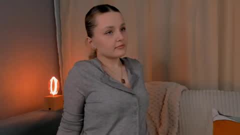 Amelia online show from April 2026 01:54:01 AM