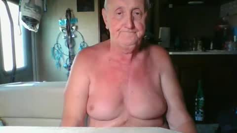 Snapshot of flamale65to chatting on February 2025 10:50:02 PM flamale65to online show from February 2025 10:50:02 PM