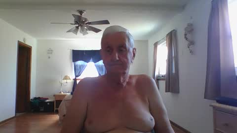 Snapshot of flamale65to chatting on February 2026 06:27:01 PM flamale65to online show from February 2026 06:27:01 PM