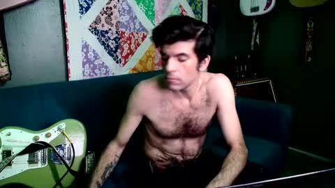 Snapshot of flanneldong chatting on November 2025 07:19:01 AM Flannel Dong online show from November 2025 07:19:01 AM