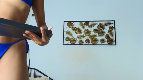 Snapshot of flavia_cruz chatting on October 2025 07:37:02 PM Flavia online show from October 2025 07:37:02 PM