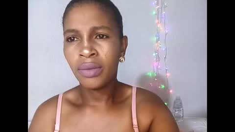 Snapshot of flawagal chatting on April 2026 10:16:02 AM flawagal online show from April 2026 10:16:02 AM