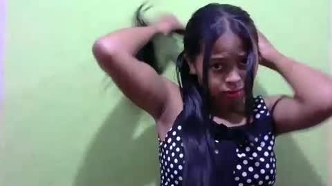 Snapshot of fleurtess_xx chatting on March 2026 03:53:02 AM Claire online show from March 2026 03:53:02 AM