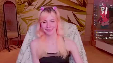 Snapshot of fleximona chatting on August 2026 09:13:01 PM FlexiMona online show from August 2026 09:13:01 PM