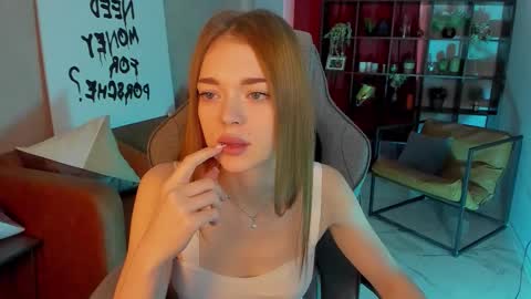 Snapshot of flexyfoxy chatting on October 2025 05:30:01 AM Flexyfoxy online show from October 2025 05:30:01 AM