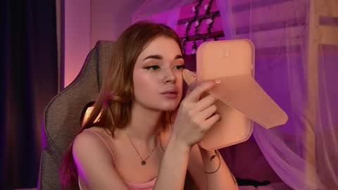 Snapshot of flexyfoxy chatting on April 2026 05:37:01 PM Flexyfoxy online show from April 2026 05:37:01 PM