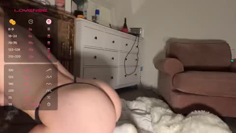 Snapshot of flick_jay_couple chatting on February 2025 11:14:02 PM flick_jay_couple online show from February 2025 11:14:02 PM