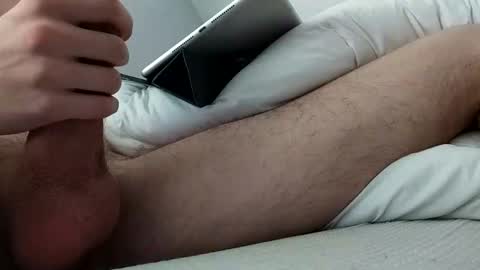 flo187842 online show from February 2026 06:17:01 PM