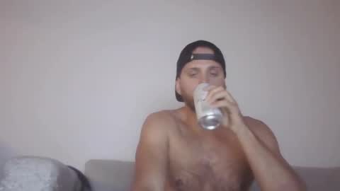 Snapshot of flopy1995 chatting on December 2024 06:35:01 AM flopy1995 online show from December 2024 06:35:01 AM