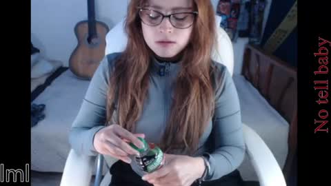 flor3citarockera online show from July 2026 06:00:02 PM