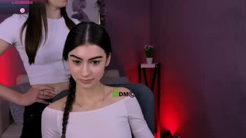 Snapshot of flora_ri chatting on January 2026 10:18:02 AM just ask me online show from January 2026 10:18:02 AM