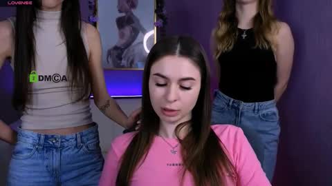 Snapshot of flora_ri chatting on February 2026 10:20:02 AM just ask me online show from February 2026 10:20:02 AM