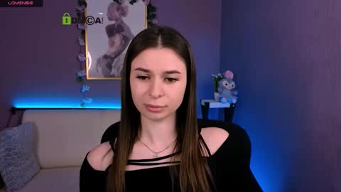 Snapshot of flora_ri chatting on February 2026 10:18:02 AM just ask me online show from February 2026 10:18:02 AM