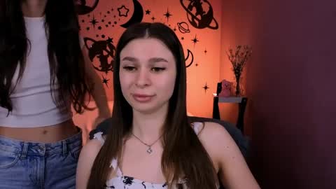 Snapshot of flora_ri chatting on April 2026 06:07:02 AM just ask me online show from April 2026 06:07:02 AM