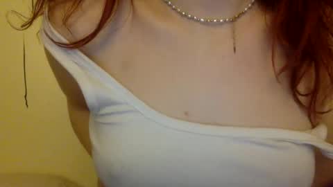 Snapshot of floraexploration chatting on January 2025 11:50:01 PM floraexploration online show from January 2025 11:50:01 PM