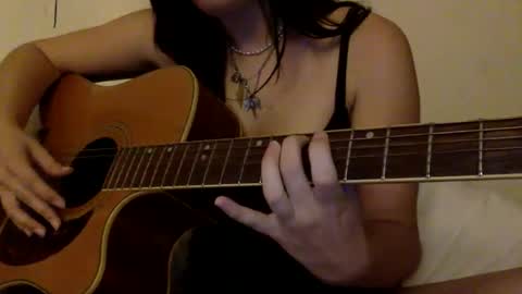 Snapshot of floraexploration chatting on September 2025 07:04:01 PM floraexploration online show from September 2025 07:04:01 PM