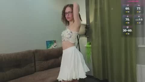 Anna online show from October 2025 02:26:01 PM