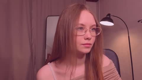 Snapshot of floralarsson chatting on May 2026 02:45:01 PM hey there guys im Flora no not the one from WInx. But I love magical stuff and especially I love nature. I dont know I thin online show from May 2026 02:45:01 PM