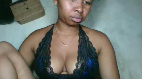 florencia011 online show from November 2025 08:25:01 AM