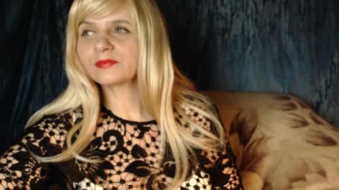 floretdiana online show from March 2026 10:26:01 PM