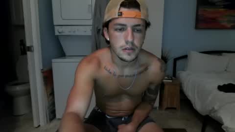 Snapshot of floridafratbro chatting on October 2025 01:50:02 AM JJ online show from October 2025 01:50:02 AM