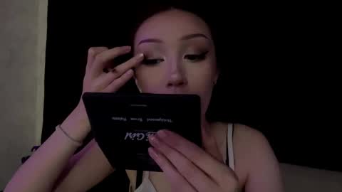 Snapshot of florinebolevice chatting on May 2026 09:24:01 PM Lucy online show from May 2026 09:24:01 PM