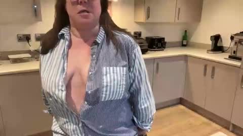 Snapshot of flossyishot chatting on February 2026 08:53:01 PM flossyishot online show from February 2026 08:53:01 PM