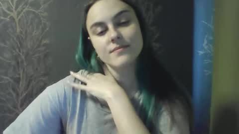 Snapshot of flower_bluee chatting on April 2026 07:39:01 AM Ambika 3 online show from April 2026 07:39:01 AM