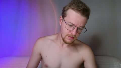 Alexander online show from December 2025 03:04:01 AM