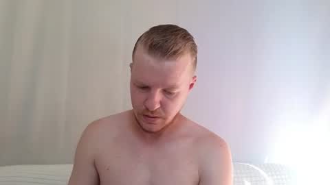 Snapshot of flower_haze chatting on June 2026 03:36:01 AM Alexander online show from June 2026 03:36:01 AM