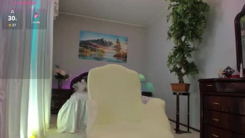 Nicole online show from September 2025 01:05:02 AM