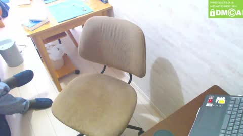 flowerbox online show from February 2025 03:47:02 AM