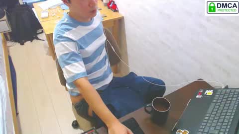 flowerbox online show from October 2025 06:43:02 AM