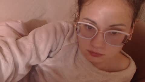 Snapshot of flowercandydoll chatting on May 2026 10:37:02 PM say meow and send tip online show from May 2026 10:37:02 PM