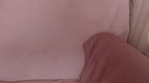 Snapshot of flowercandydoll chatting on May 2026 07:03:01 AM say meow and send tip online show from May 2026 07:03:01 AM