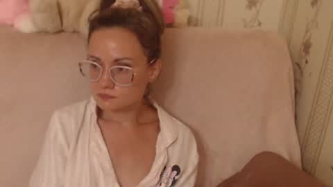 say meow and send tip  online show from July 2026 09:43:01 PM
