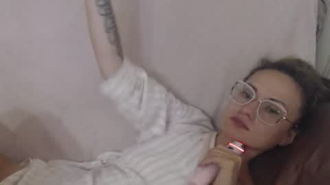 say meow and send tip  online show from July 2026 08:28:01 AM