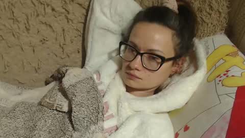 say meow and send tip  online show from December 2024 01:56:01 AM